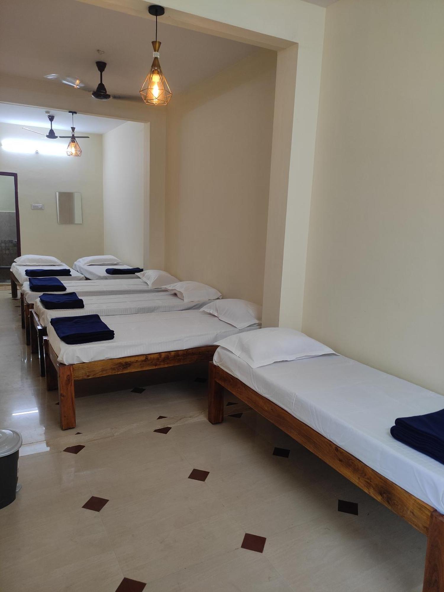 Nest Inn Service Rooms Chikmagalūr Exteriér fotografie